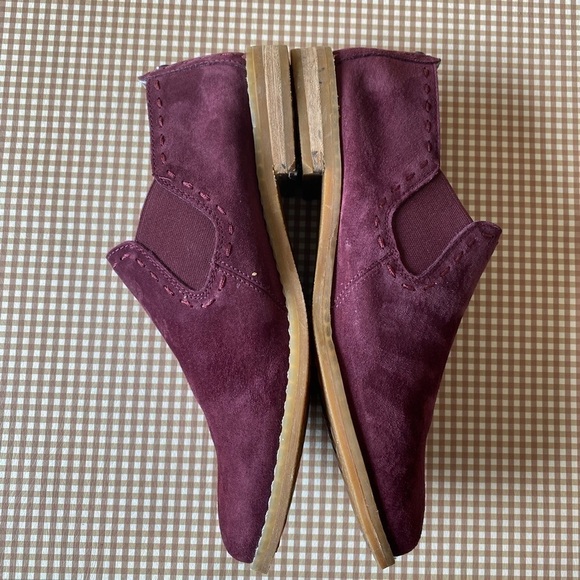 Hush Puppies Chardon Slip on suede shoes. Size 8 WIDE - Picture 9 of 15